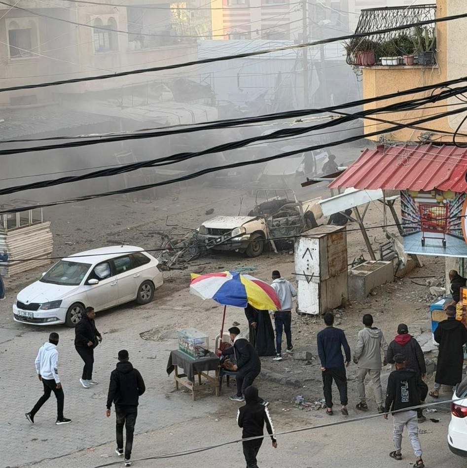 قصف إسرائيلي يستهدف مركبة للشرطة في غزة 4 شهداء